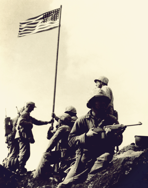 Marines raising the flag at Mount Suribachi
